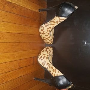 tiger print shoes